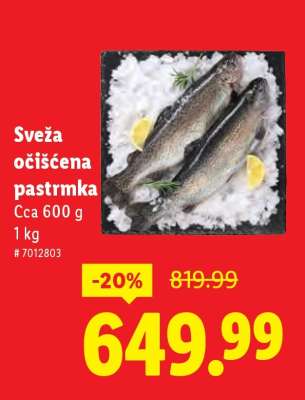 Sveža očišćena pastrmka